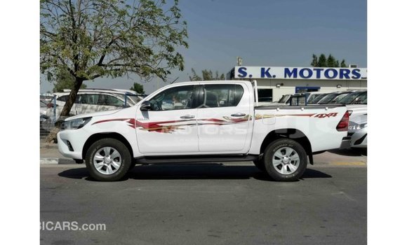 Buy Import Toyota Hilux White Car in Import - Dubai in Abia State Buy Import Toyota Hilux White Car in Import - Dubai in Abia State