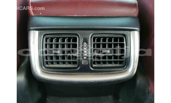 Buy Import Toyota Hilux White Car in Import - Dubai in Abia State Buy Import Toyota Hilux White Car in Import - Dubai in Abia State