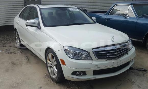 Acheter Neuf Voiture Mercedes-Benz 300–Series Blanc à Abakaliki, État d'Ebonyi Acheter Neuf Voiture Mercedes-Benz 300–Series Blanc à Abakaliki, État d'Ebonyi