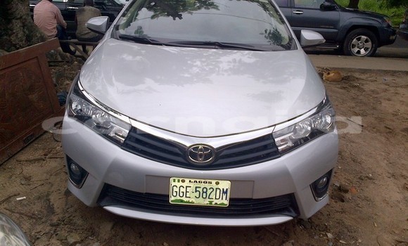Acheter Occasion Voiture Toyota Corolla Beige à Lagos, État de Lagos Acheter Occasion Voiture Toyota Corolla Beige à Lagos, État de Lagos
