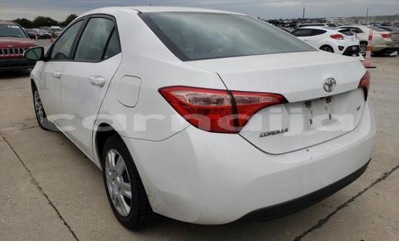 Acheter Neuf Voiture Toyota Corolla Blanc à Benin City, Edo