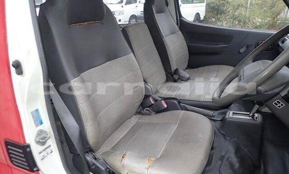 Acheter Neuf Voiture Toyota Hiace Rouge à Badagry, État de Lagos Acheter Neuf Voiture Toyota Hiace Rouge à Badagry, État de Lagos