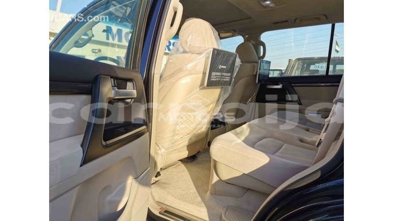 Big with watermark toyota land cruiser abia state import dubai 12841