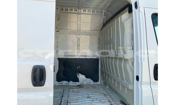 Acheter Import Voiture Peugeot 201 Blanc à Import - Dubai, État d'Abia Acheter Import Voiture Peugeot 201 Blanc à Import - Dubai, État d'Abia