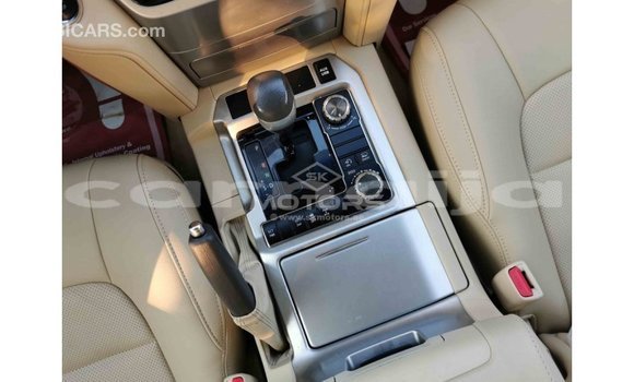 Acheter Import Voiture Toyota Land Cruiser Blanc à Import - Dubai, État d'Abia Acheter Import Voiture Toyota Land Cruiser Blanc à Import - Dubai, État d'Abia