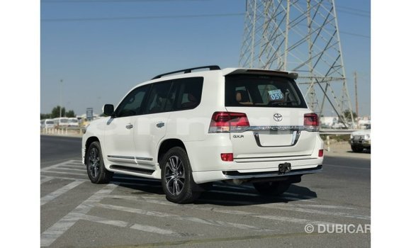 Buy Import Toyota Land Cruiser White Car in Import - Dubai in Abia State Buy Import Toyota Land Cruiser White Car in Import - Dubai in Abia State