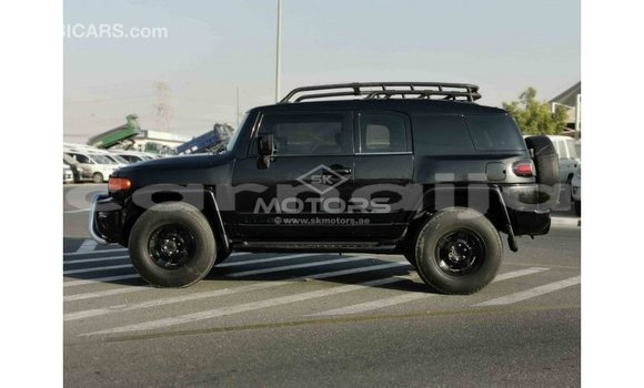 Acheter Import Voiture Toyota FJ Cruiser Noir à Import - Dubai, État d'Abia Acheter Import Voiture Toyota FJ Cruiser Noir à Import - Dubai, État d'Abia