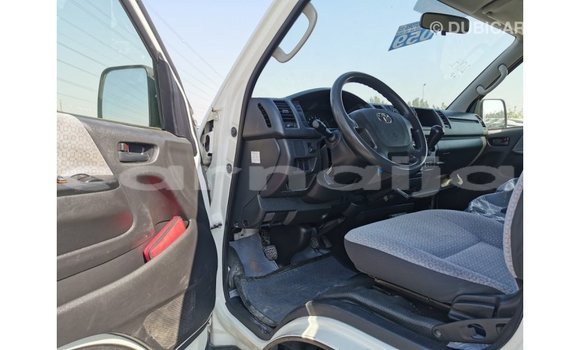 Buy Import Toyota Hiace White Car in Import - Dubai in Abia State Buy Import Toyota Hiace White Car in Import - Dubai in Abia State