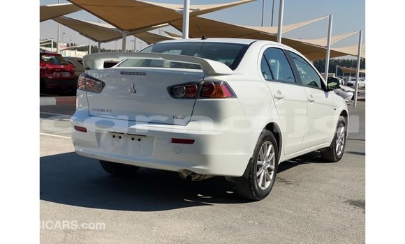 Buy Import Mitsubishi Lancer White Car in Import - Dubai in Abia State Buy Import Mitsubishi Lancer White Car in Import - Dubai in Abia State