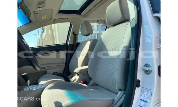 Buy Import Mitsubishi Lancer White Car in Import - Dubai in Abia State Buy Import Mitsubishi Lancer White Car in Import - Dubai in Abia State