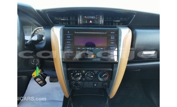 Buy Import Toyota Fortuner White Car in Import - Dubai in Abia State Buy Import Toyota Fortuner White Car in Import - Dubai in Abia State