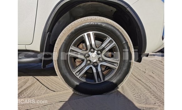 Buy Import Toyota Fortuner White Car in Import - Dubai in Abia State Buy Import Toyota Fortuner White Car in Import - Dubai in Abia State