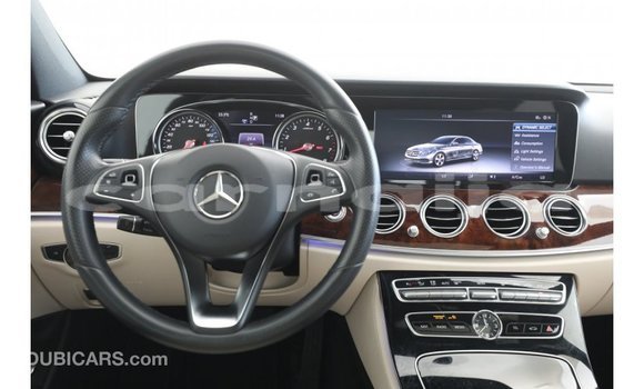 Buy Import Mercedes‒Benz 1117 Black Truck in Import - Dubai in Abia State Buy Import Mercedes‒Benz 1117 Black Truck in Import - Dubai in Abia State