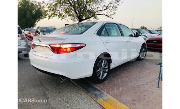 Buy Import Toyota Camry White Car in Import - Dubai in Abia State Buy Import Toyota Camry White Car in Import - Dubai in Abia State