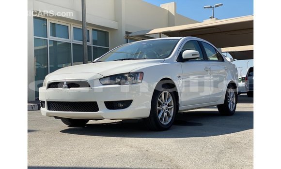 Buy Import Mitsubishi Lancer White Car in Import - Dubai in Abia State Buy Import Mitsubishi Lancer White Car in Import - Dubai in Abia State