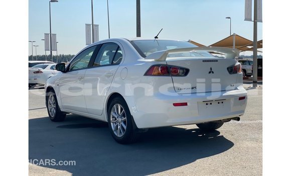 Buy Import Mitsubishi Lancer White Car in Import - Dubai in Abia State Buy Import Mitsubishi Lancer White Car in Import - Dubai in Abia State
