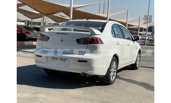 Buy Import Mitsubishi Lancer White Car in Import - Dubai in Abia State Buy Import Mitsubishi Lancer White Car in Import - Dubai in Abia State