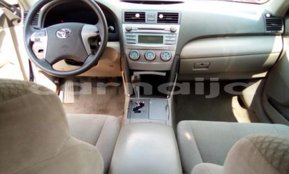 Acheter Occasion Voiture Toyota Camry Beige à Lagos, État de Lagos Acheter Occasion Voiture Toyota Camry Beige à Lagos, État de Lagos
