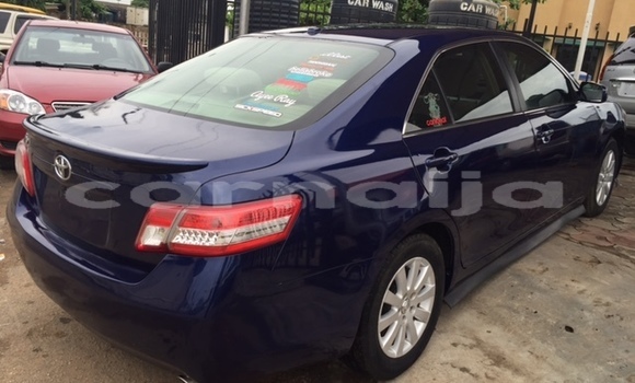 Acheter Occasion Voiture Toyota Camry Bleu à Lagos, État de Lagos Acheter Occasion Voiture Toyota Camry Bleu à Lagos, État de Lagos