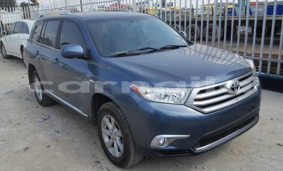 Acheter Occasion Voiture Toyota Highlander Beige à Lagos, État de Lagos Acheter Occasion Voiture Toyota Highlander Beige à Lagos, État de Lagos