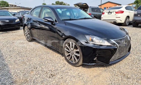 Acheter Occasion Voiture Lexus IS Bleu à Lagos, État de Lagos Acheter Occasion Voiture Lexus IS Bleu à Lagos, État de Lagos