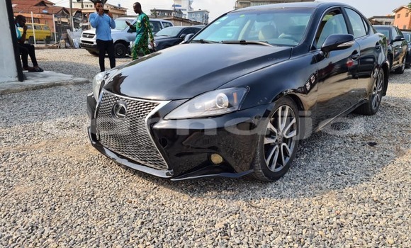 Acheter Occasion Voiture Lexus IS Bleu à Lagos, État de Lagos Acheter Occasion Voiture Lexus IS Bleu à Lagos, État de Lagos