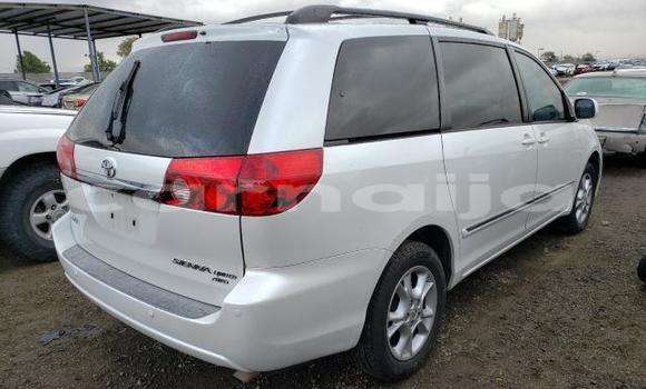 Acheter Neuf Voiture Toyota Sienna Blanc à Badagry, État de Lagos Acheter Neuf Voiture Toyota Sienna Blanc à Badagry, État de Lagos