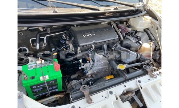 Buy Import Toyota Avanza White Car in Import - Dubai in Abia State Buy Import Toyota Avanza White Car in Import - Dubai in Abia State