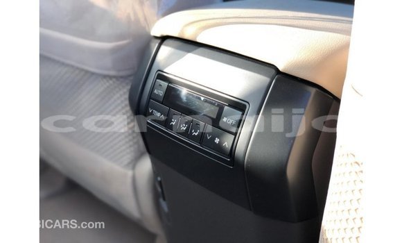 Buy Import Toyota Prado White Car in Import - Dubai in Abia State Buy Import Toyota Prado White Car in Import - Dubai in Abia State