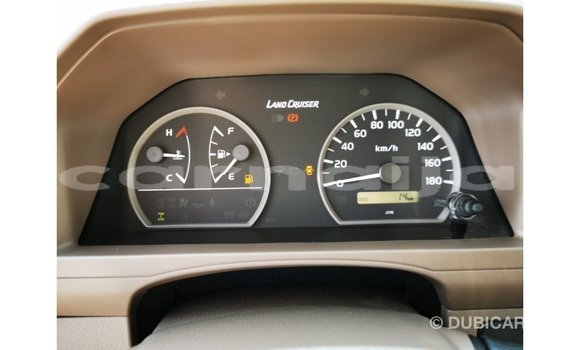 Buy Import Toyota Land Cruiser Beige Car in Import - Dubai in Abia State Buy Import Toyota Land Cruiser Beige Car in Import - Dubai in Abia State