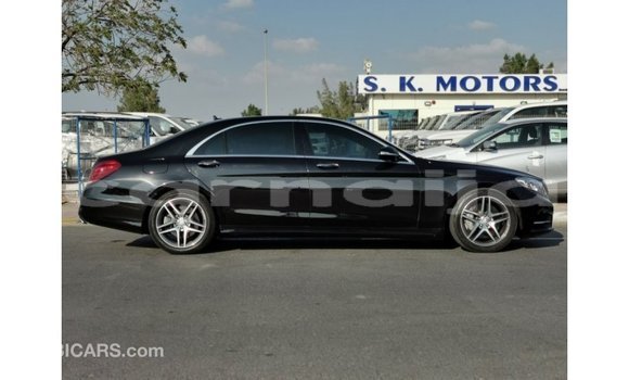 Buy Import Mercedes‒Benz 1117 Black Truck in Import - Dubai in Abia State Buy Import Mercedes‒Benz 1117 Black Truck in Import - Dubai in Abia State