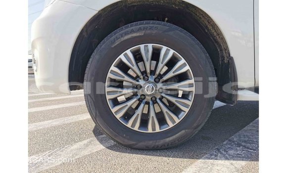 Buy Import Nissan Patrol White Car in Import - Dubai in Abia State Buy Import Nissan Patrol White Car in Import - Dubai in Abia State
