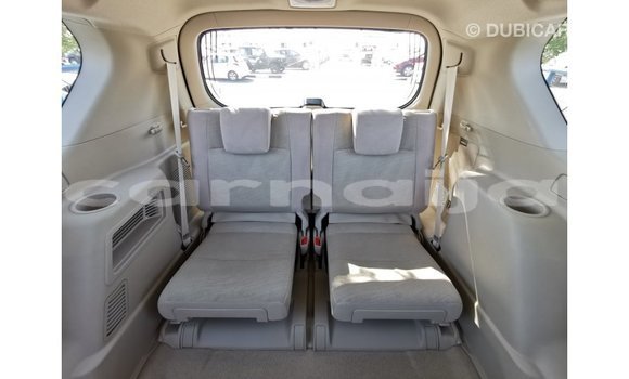Acheter Import Voiture Toyota Prado Blanc à Import - Dubai, État d'Abia Acheter Import Voiture Toyota Prado Blanc à Import - Dubai, État d'Abia