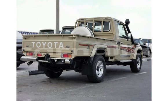 Buy Import Toyota Land Cruiser Beige Car in Import - Dubai in Abia State Buy Import Toyota Land Cruiser Beige Car in Import - Dubai in Abia State