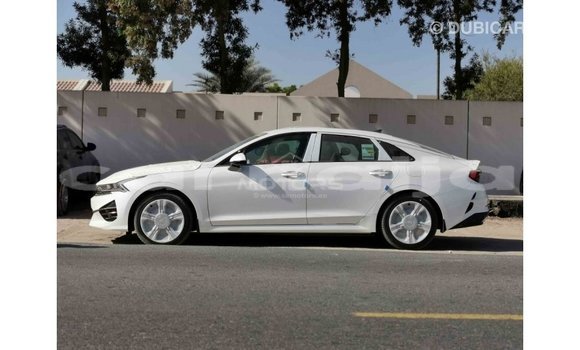 Acheter Import Voiture Kia K5 Blanc à Import - Dubai, État d'Abia Acheter Import Voiture Kia K5 Blanc à Import - Dubai, État d'Abia