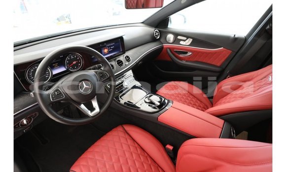 Buy Import Mercedes‒Benz 1117 White Truck in Import - Dubai in Abia State Buy Import Mercedes‒Benz 1117 White Truck in Import - Dubai in Abia State