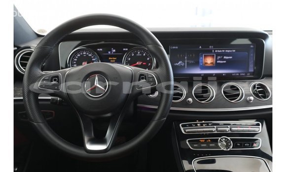 Buy Import Mercedes‒Benz 1117 White Truck in Import - Dubai in Abia State Buy Import Mercedes‒Benz 1117 White Truck in Import - Dubai in Abia State