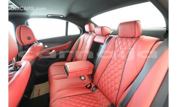 Buy Import Mercedes‒Benz 1117 White Truck in Import - Dubai in Abia State Buy Import Mercedes‒Benz 1117 White Truck in Import - Dubai in Abia State