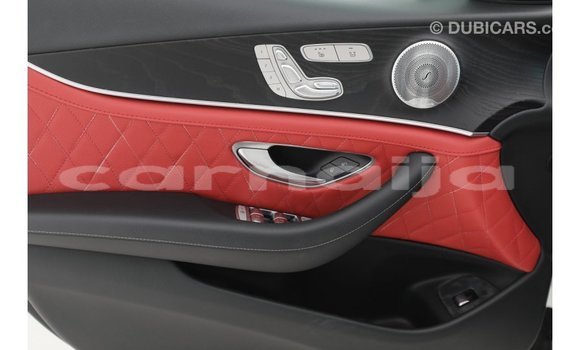 Buy Import Mercedes‒Benz 1117 White Truck in Import - Dubai in Abia State Buy Import Mercedes‒Benz 1117 White Truck in Import - Dubai in Abia State