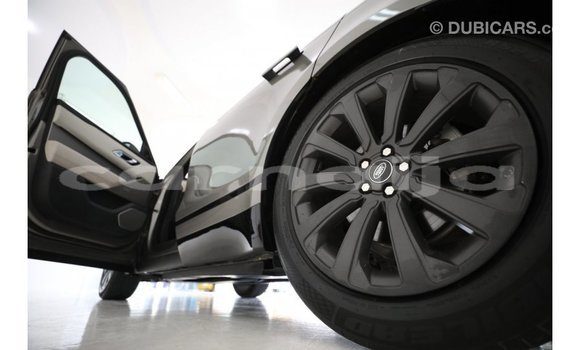 Acheter Import Voiture Land Rover Range Rover Vert à Import - Dubai, État d'Abia Acheter Import Voiture Land Rover Range Rover Vert à Import - Dubai, État d'Abia