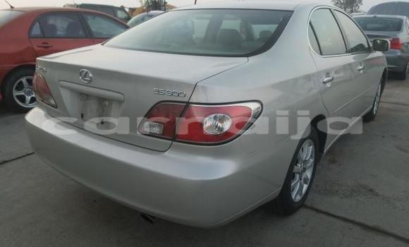 Buy New Lexus ES 300 Silver Car in Badagry in Lagos State Buy New Lexus ES 300 Silver Car in Badagry in Lagos State