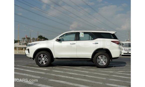 Buy Import Toyota Fortuner White Car in Import - Dubai in Abia State Buy Import Toyota Fortuner White Car in Import - Dubai in Abia State