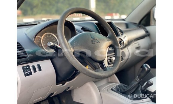 Buy Import Mitsubishi L200 White Car in Import - Dubai in Abia State Buy Import Mitsubishi L200 White Car in Import - Dubai in Abia State
