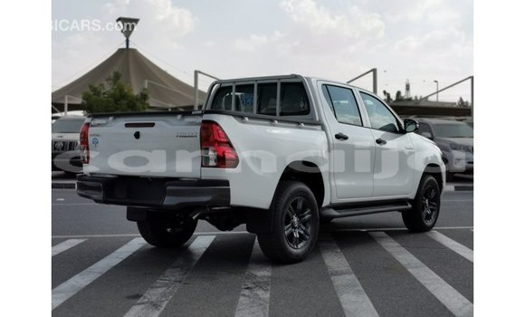 Buy Import Toyota Hilux White Car in Import - Dubai in Abia State Buy Import Toyota Hilux White Car in Import - Dubai in Abia State