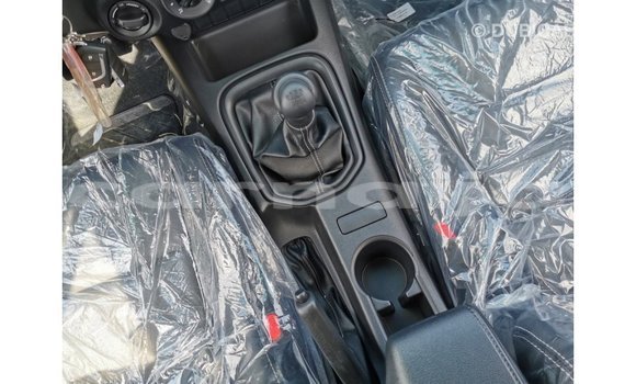 Buy Import Toyota Hilux White Car in Import - Dubai in Abia State Buy Import Toyota Hilux White Car in Import - Dubai in Abia State