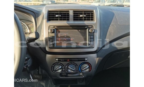 Buy Import Toyota HiAce Other Truck in Import - Dubai in Abia State Buy Import Toyota HiAce Other Truck in Import - Dubai in Abia State