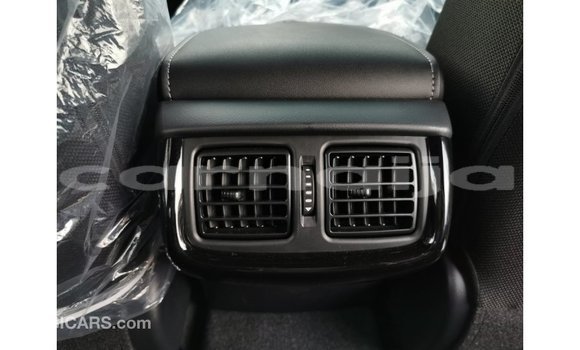 Buy Import Toyota Hilux White Car in Import - Dubai in Abia State Buy Import Toyota Hilux White Car in Import - Dubai in Abia State