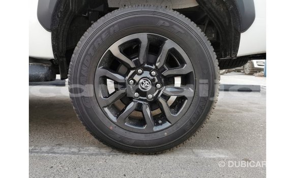 Buy Import Toyota Hilux White Car in Import - Dubai in Abia State Buy Import Toyota Hilux White Car in Import - Dubai in Abia State
