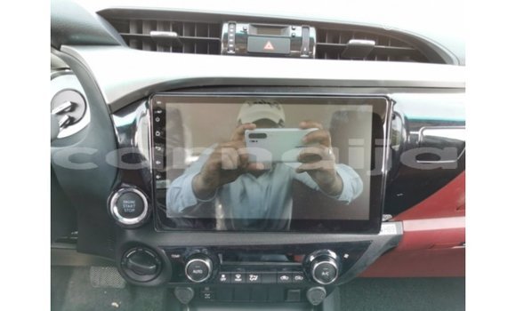 Buy Import Toyota Hilux White Car in Import - Dubai in Abia State Buy Import Toyota Hilux White Car in Import - Dubai in Abia State