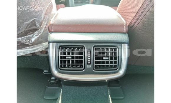 Buy Import Toyota Hilux White Car in Import - Dubai in Abia State Buy Import Toyota Hilux White Car in Import - Dubai in Abia State